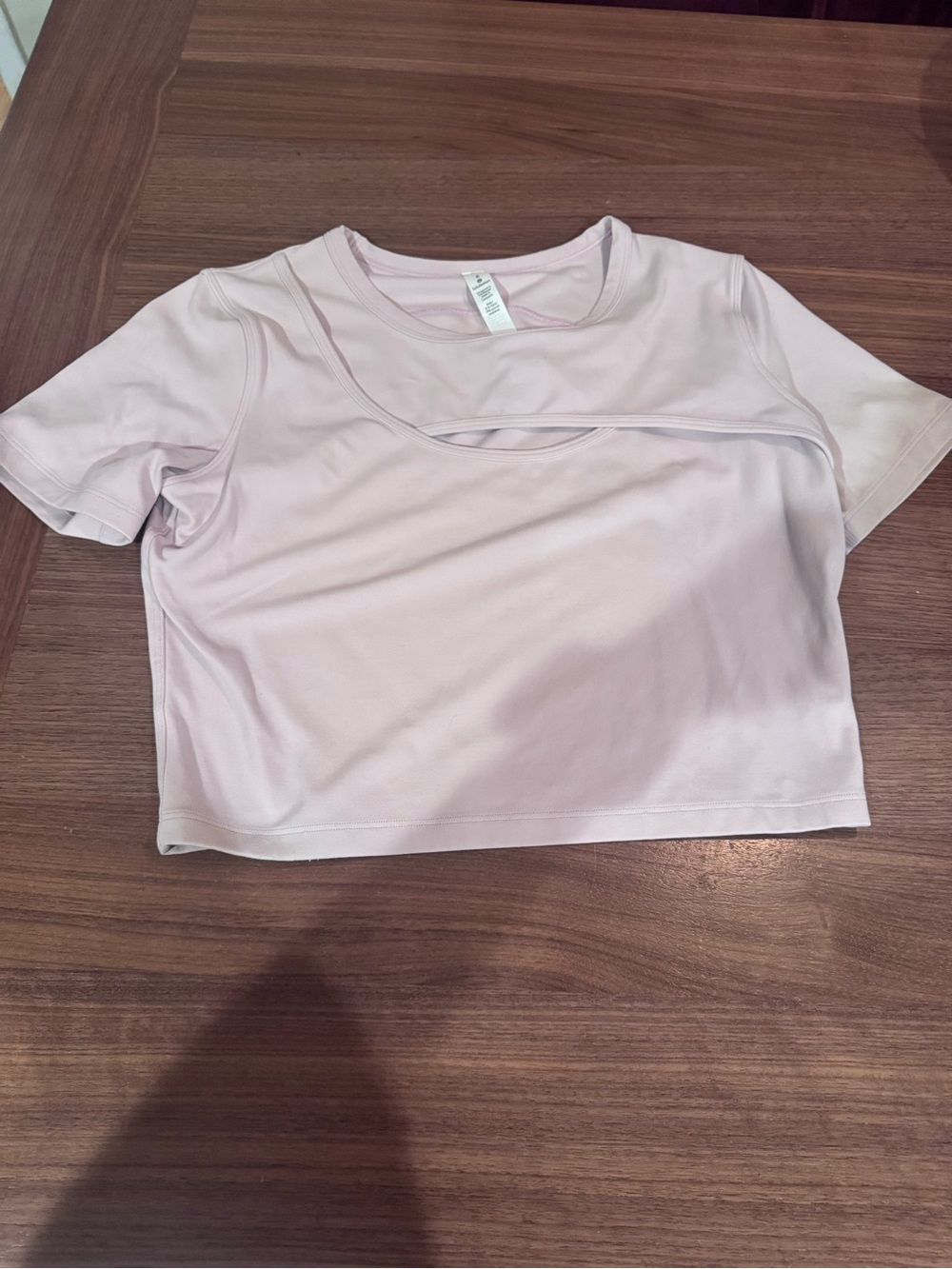 lululemon athletica Light pink Short Sleeve Crop Top tee size 8